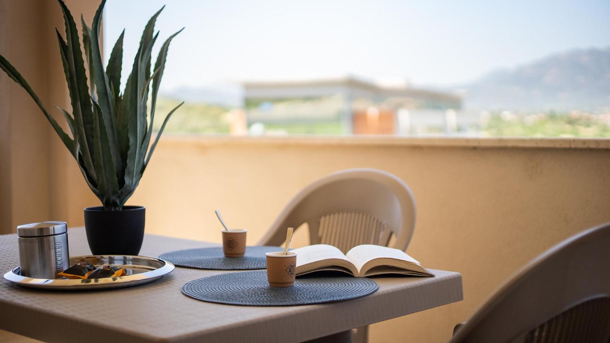 Welcomely - Xenia Boutique House Olbia Zewnętrze zdjęcie